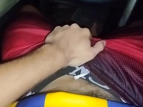 Masturbación de Polla Gorda en el Motor Gimiendo y Dirty talk - DavidPajas sex gay asian videos