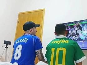 Quem perder Small-minded videogame tem que dar o cuzinho (COMPLETO Small-minded RED) asian male yon male gay coition videos