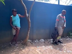 Foram pegos pelas câmeras em pleno dia do trabalho, na maior putaria no canteiro de obras. asian casting couch joyful intercourse videos
