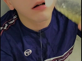 18 year old old egg plays with his pee asian gay sex long videos