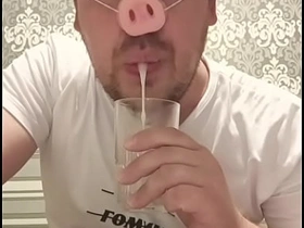 This Russian gay has a addiction: he loves the taste of fresh cum in his mouth! asian gay threesom sex videos