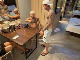 Fodendo gostoso meu parceiro e o amigo dele gay sex videos asian boyfriend