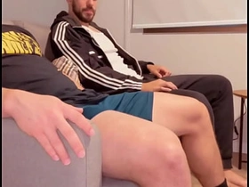 VIZINHO PAUZUDO ESPEROU A ESPOSA IR TRABALHAR E VEIO ME FUDER asian hindi gay sex videos