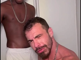 Brincadeira com PAUZUDO asian grey added to young gay sex videos