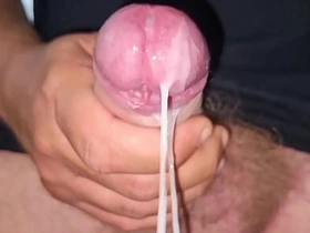 ANNUSALO E SUCCHIALO  GUARDA COME SBORRO FORTE - APRI LA BOCCA CHE TI METTO IL CAZZO IN GOLA macho under wear gay sex videos asian