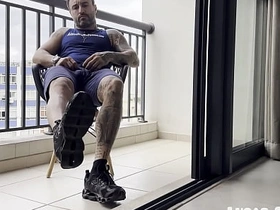 O Lutador de MMA fazendo seus alunos de submisso asian sex videos gay porn