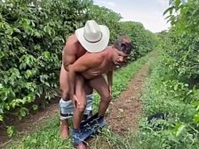Cafezal com o tiozão pauzudo gay sex videos asian tamil