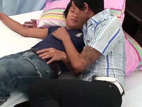 Asians Golf and Poi Piss and Bareback asian friends gay sex videos