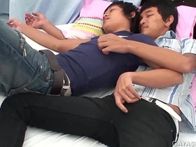 Asians Golf and Poi Piss and Bareback young asian gay boys sex videos