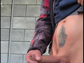 Se me pone muy dura de saber que me están viendo desde lejos como me masturbo free asian gay sex videos